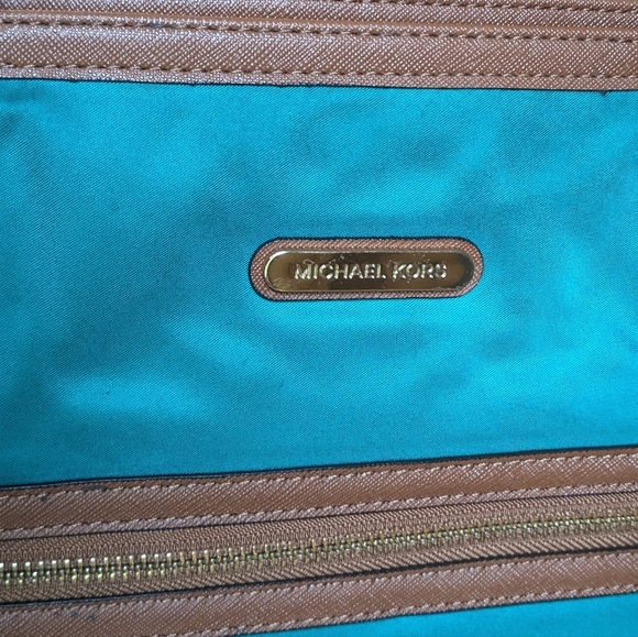 GUC Michael Kors Kempton Nylon Leather Teal Tote gold hardware, brown handles - Picture 13 of 15